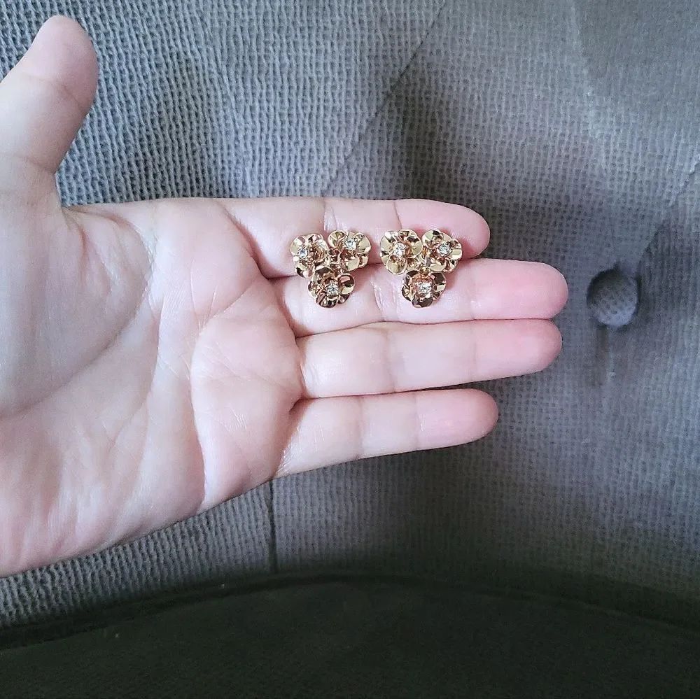 Kate Spade♠ "Shine On" Floral🌸 Cluster Earrings - Picture 11 of 16